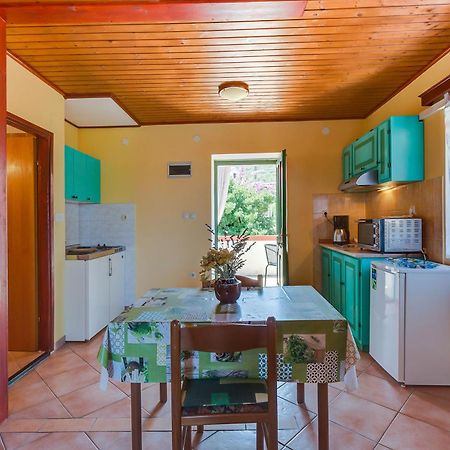 Apartments Josip & Maria Велі-Лошинь Екстер'єр фото