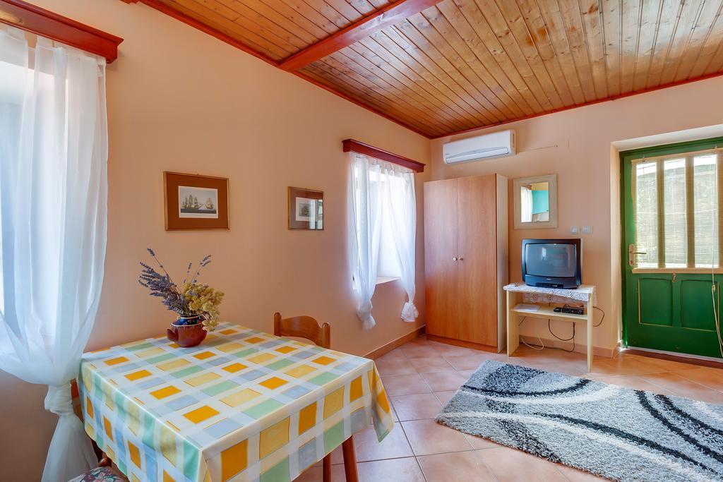 Apartments Josip & Maria Велі-Лошинь Екстер'єр фото