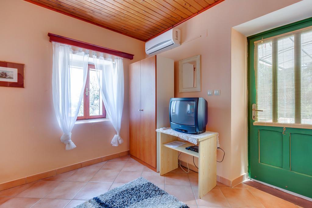 Apartments Josip & Maria Велі-Лошинь Екстер'єр фото